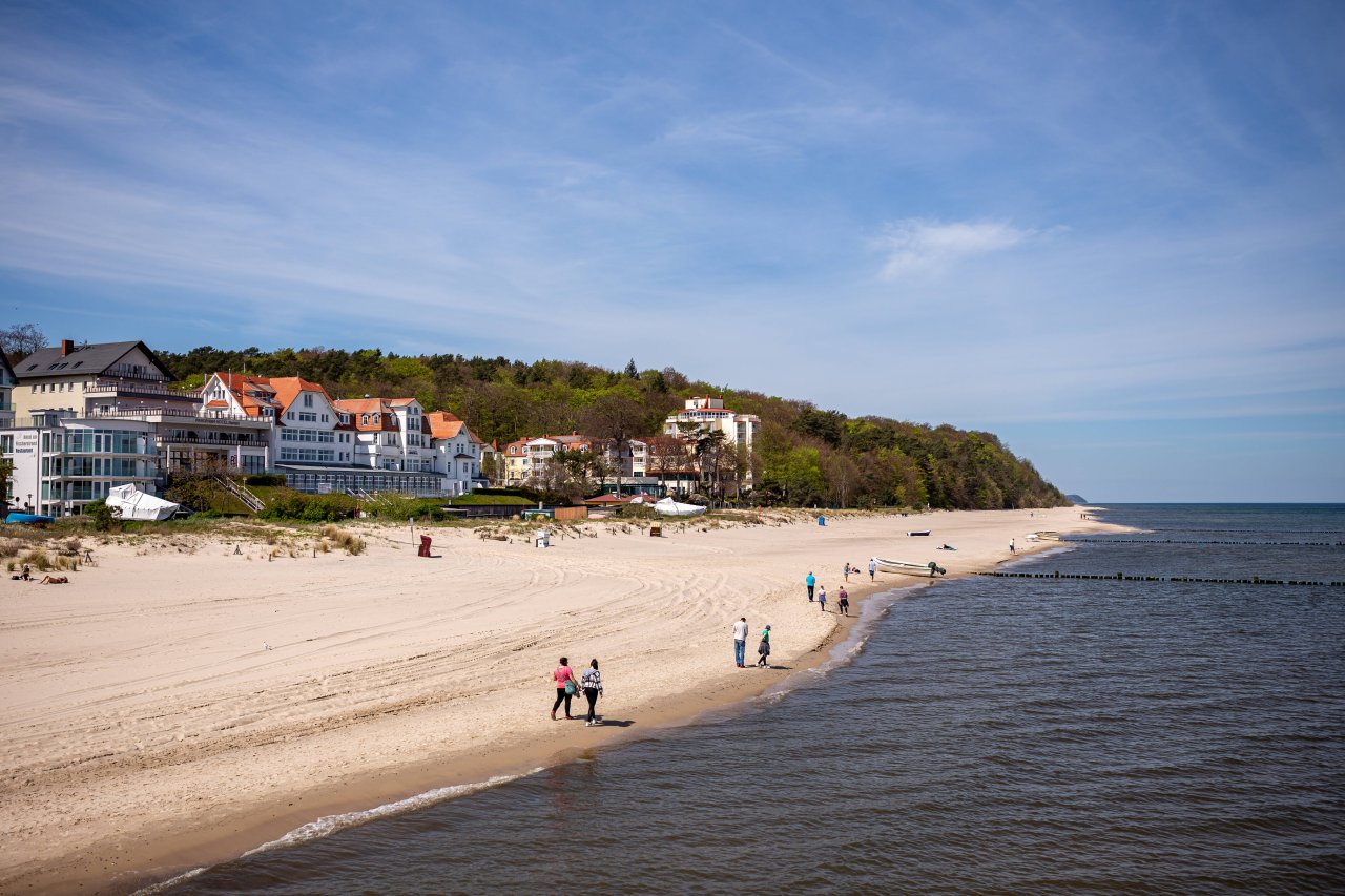 Usedom-Besucher Wagen Sich Nicht In Die Ostsee, Weil DAS Dort Schwimmt ...