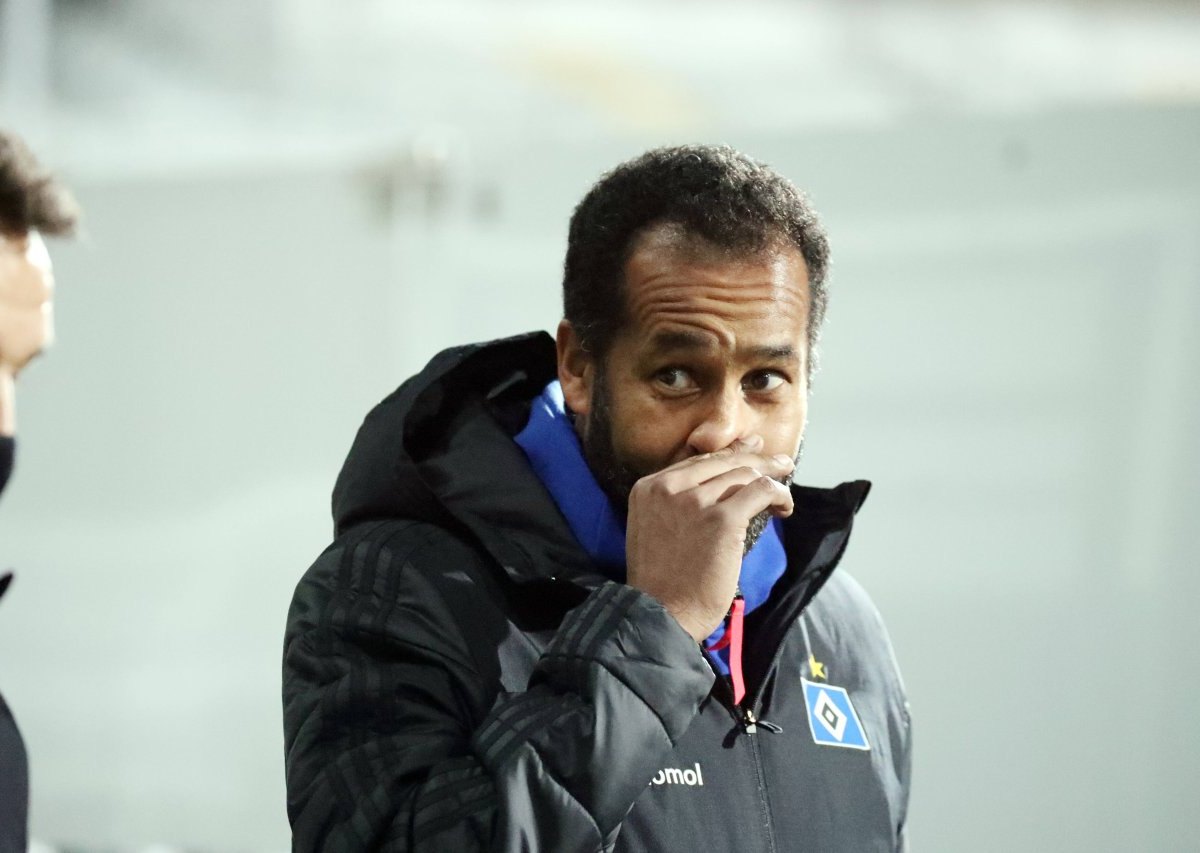 HSV-Coach Daniel Thioune.jpg