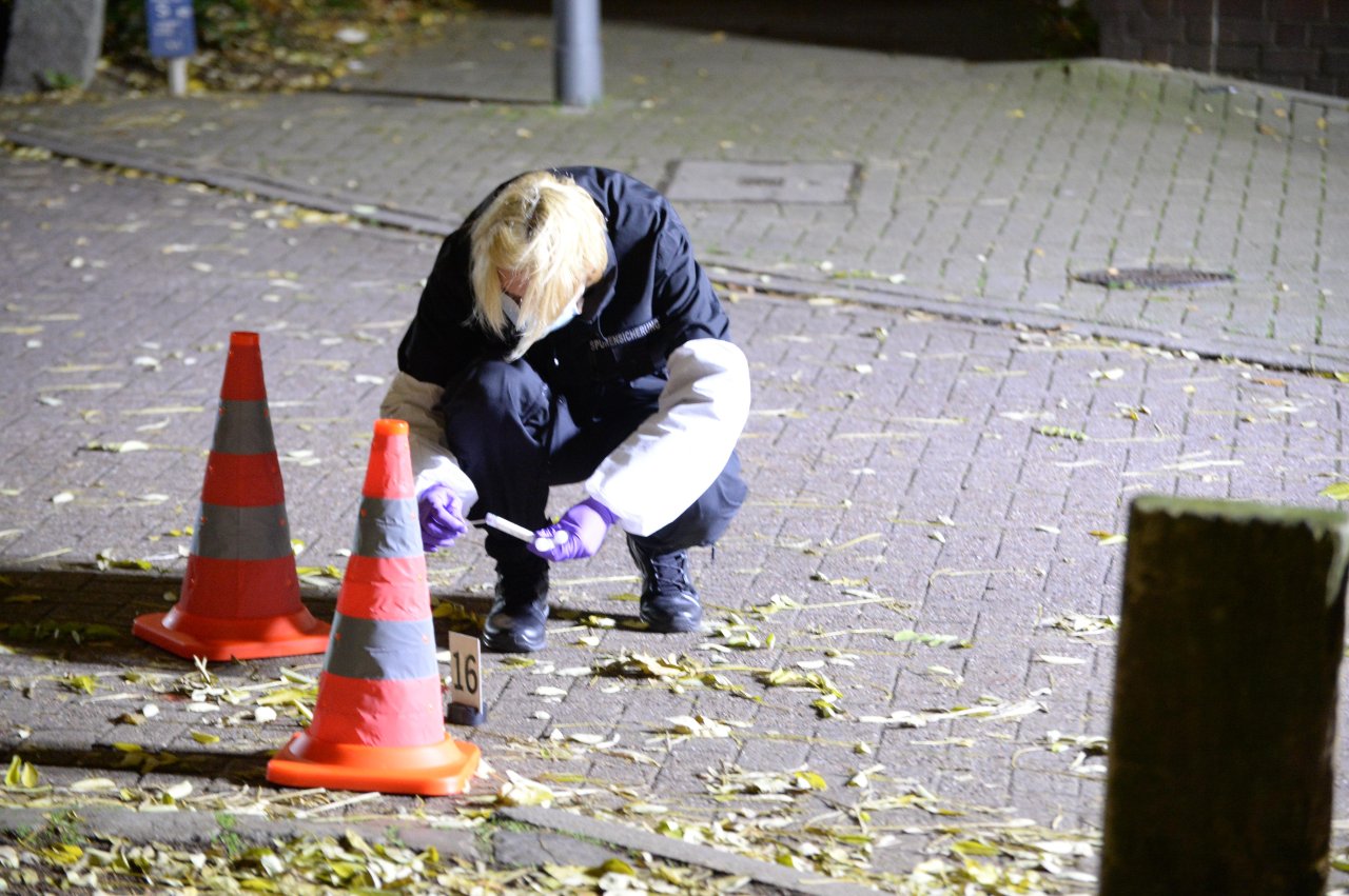 Hamburg: Schüsse Auf Offener Straße Am Tag – Zwei Schwerverletzte ...