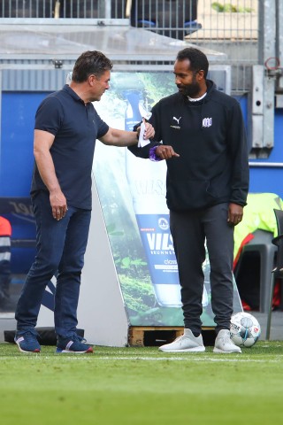 Der alte und der neue Trainer des HSV beim direkten Aufeinandertreffen in der zweiten Liga.