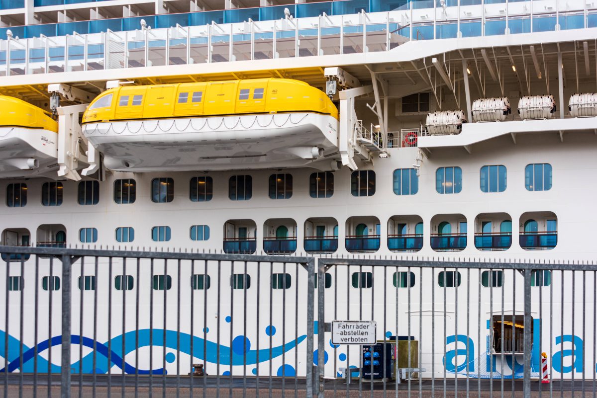 Aida lässt Rettungsboot zu Wasser – dann gibts Ärger - moin.de