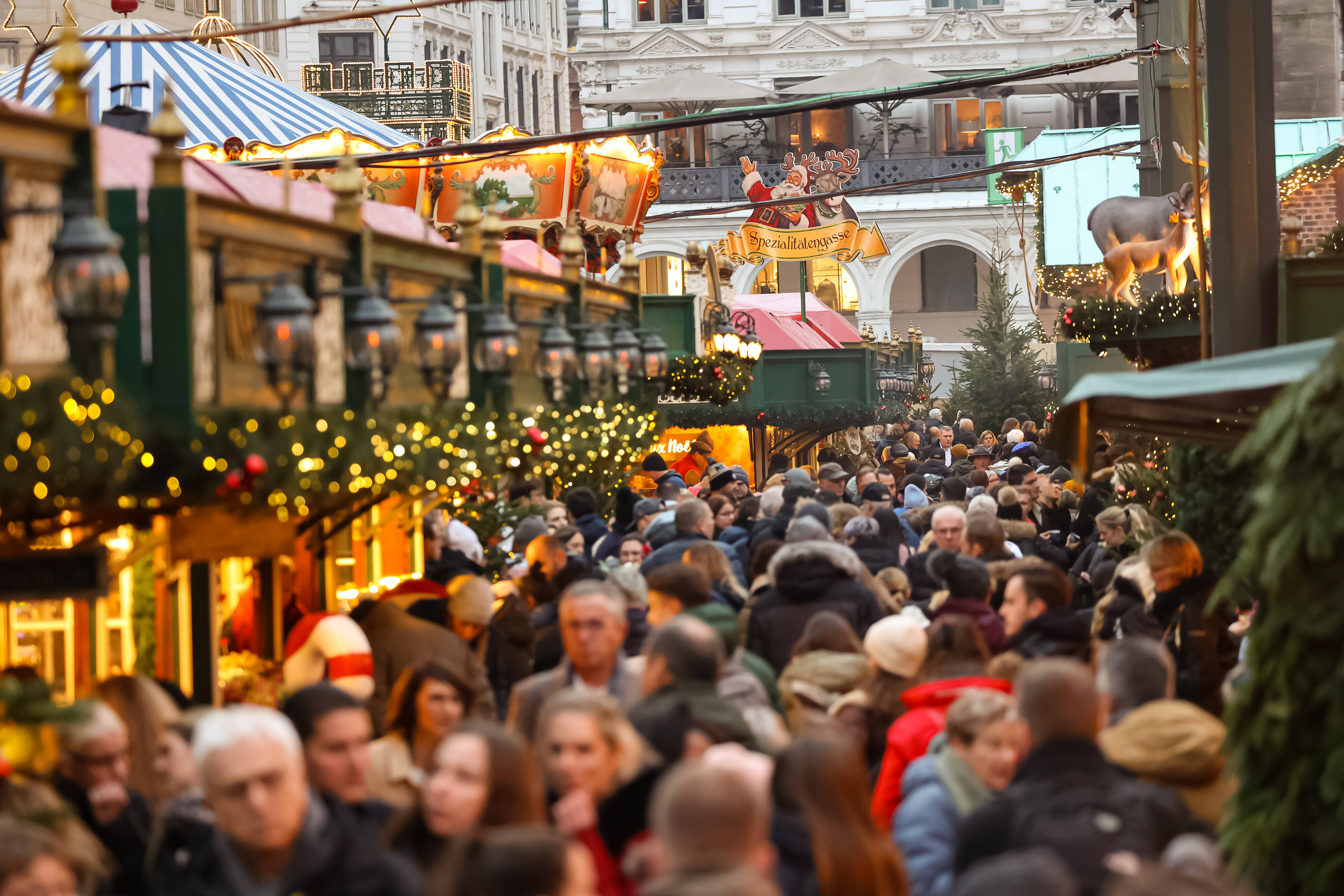 Weihnachtsmarkt Hamburg Krankheit geht um! "Das hatten wir so noch nie