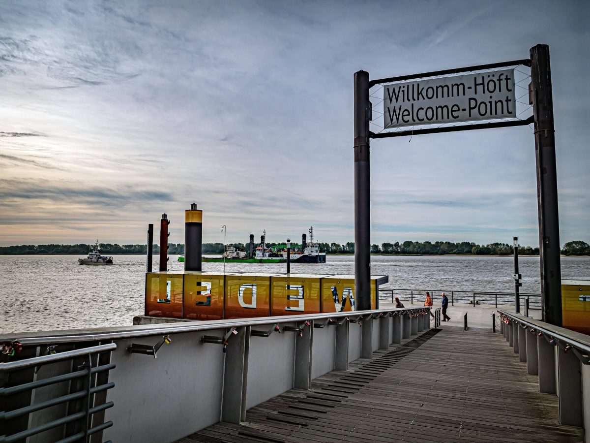 Hans hat nur einen letzten Wunsch: Noch ein Mal den Hafen und die Schiffe in Hamburg zu sehen