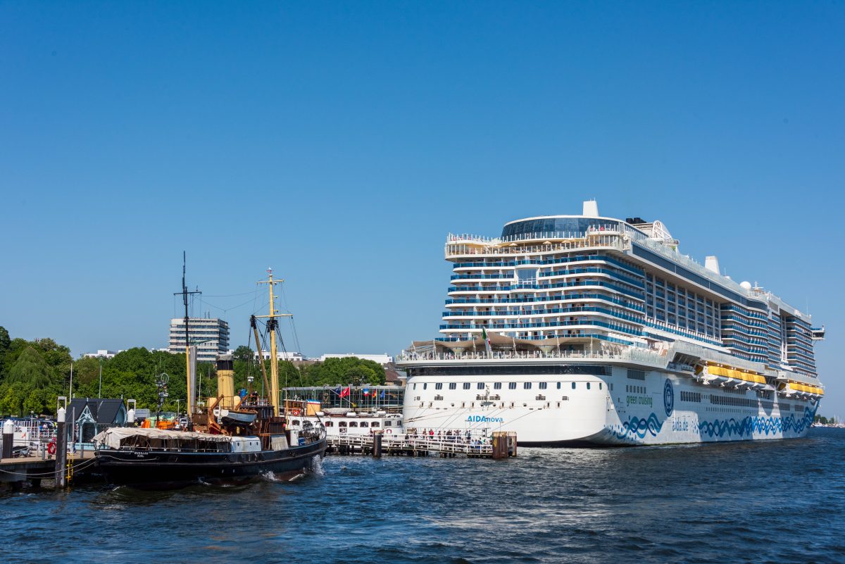 Die "Aida Nova" in Kiel.