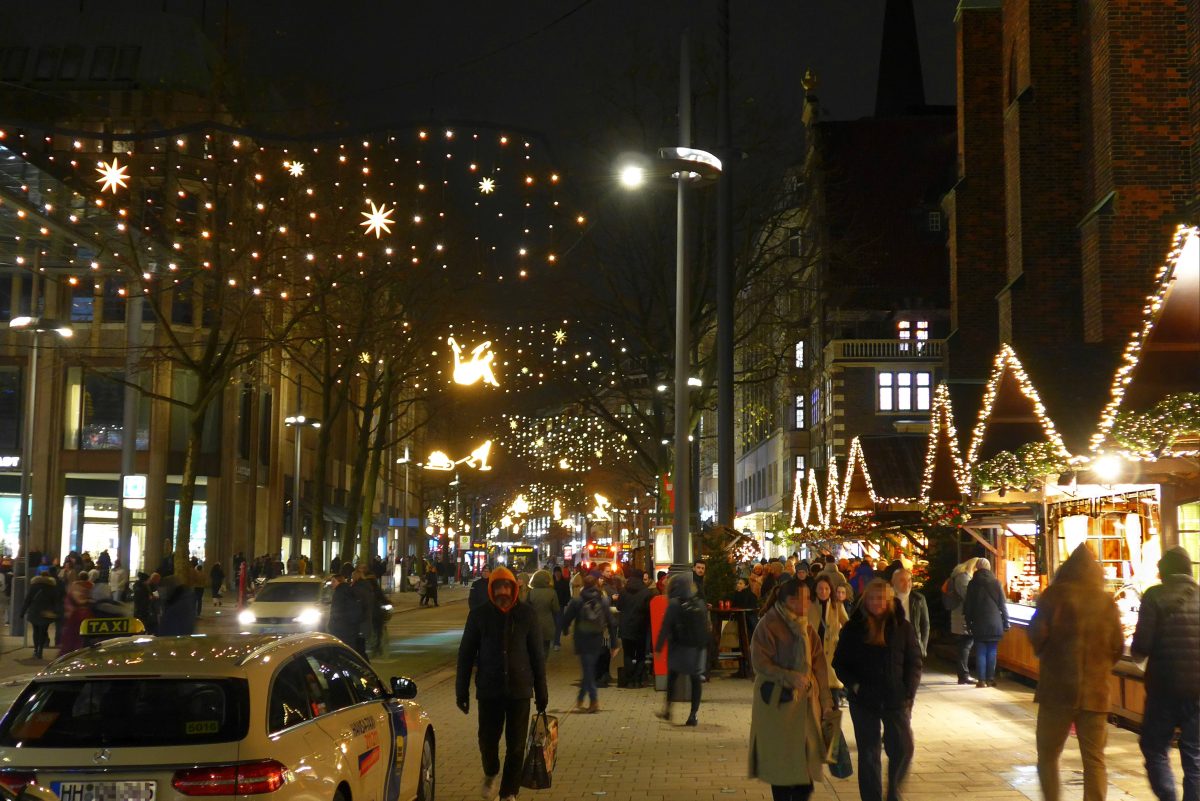 Weihnachtsmarkt Hamburg: Eklat löst Empörung aus!