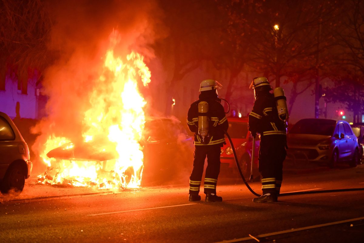 Die Feuerwehr Hamburg an Silvester, Symolbild