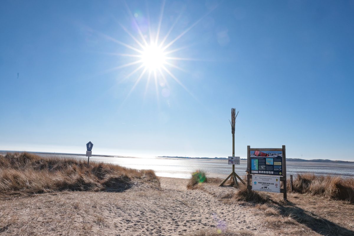 Die Sonne scheint auf Sylt.