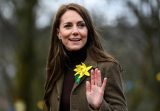 Kate Middleton zeigte sich in der Ã–ffentlichkeit. Ihre Fans kÃ¶nnen nicht an sich halten.